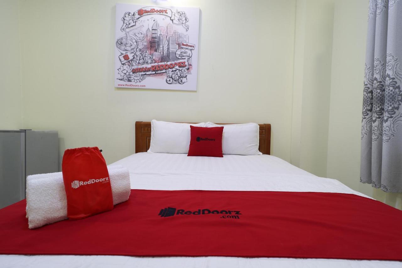 Reddoorz Plus @ Dong Den Street Hotell Ho Chi Minh-byen Eksteriør bilde