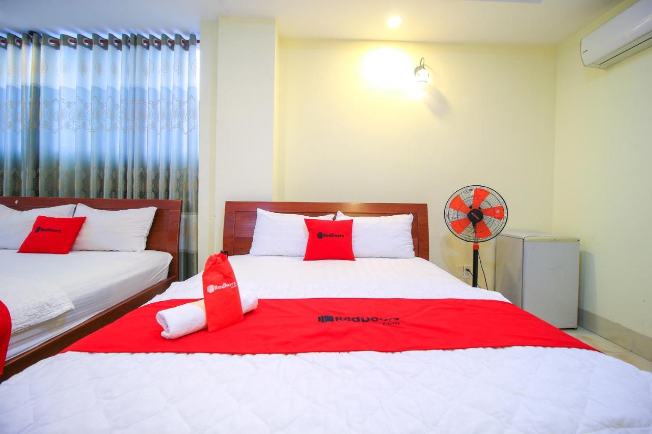 Reddoorz Plus @ Dong Den Street Hotell Ho Chi Minh-byen Eksteriør bilde