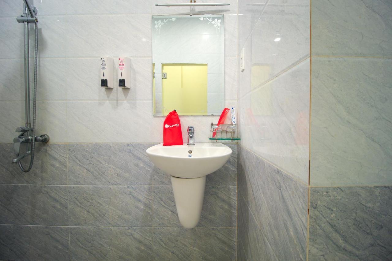 Reddoorz Plus @ Dong Den Street Hotell Ho Chi Minh-byen Eksteriør bilde