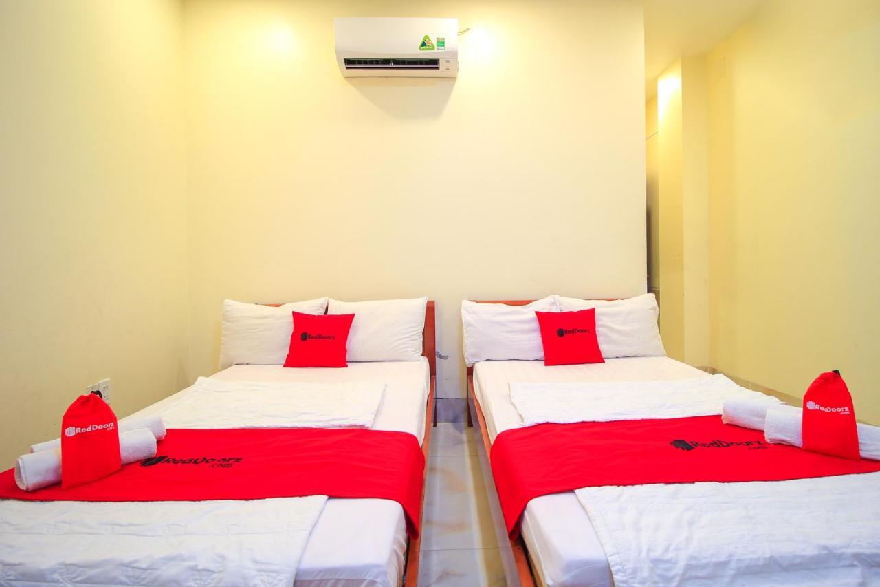 Reddoorz Plus @ Dong Den Street Hotell Ho Chi Minh-byen Eksteriør bilde