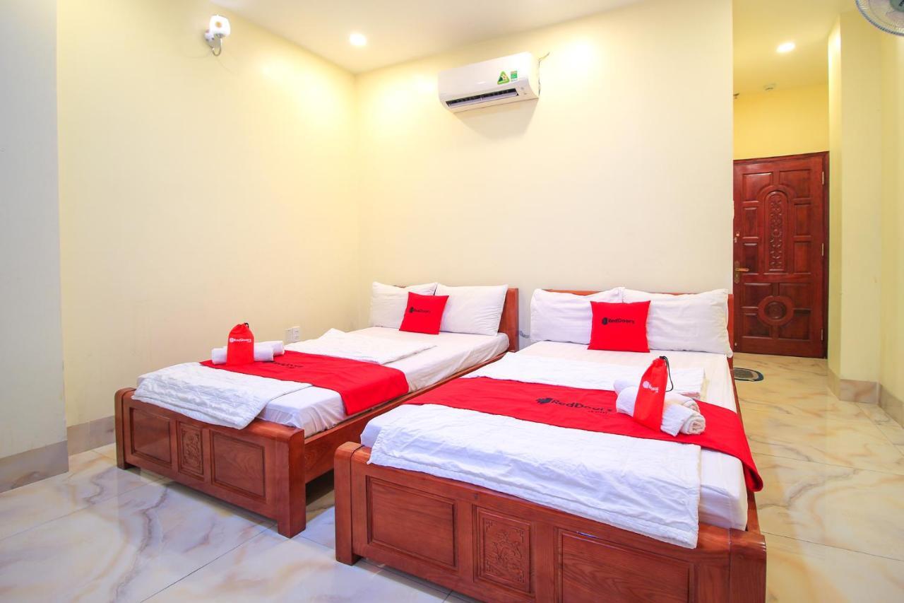 Reddoorz Plus @ Dong Den Street Hotell Ho Chi Minh-byen Eksteriør bilde