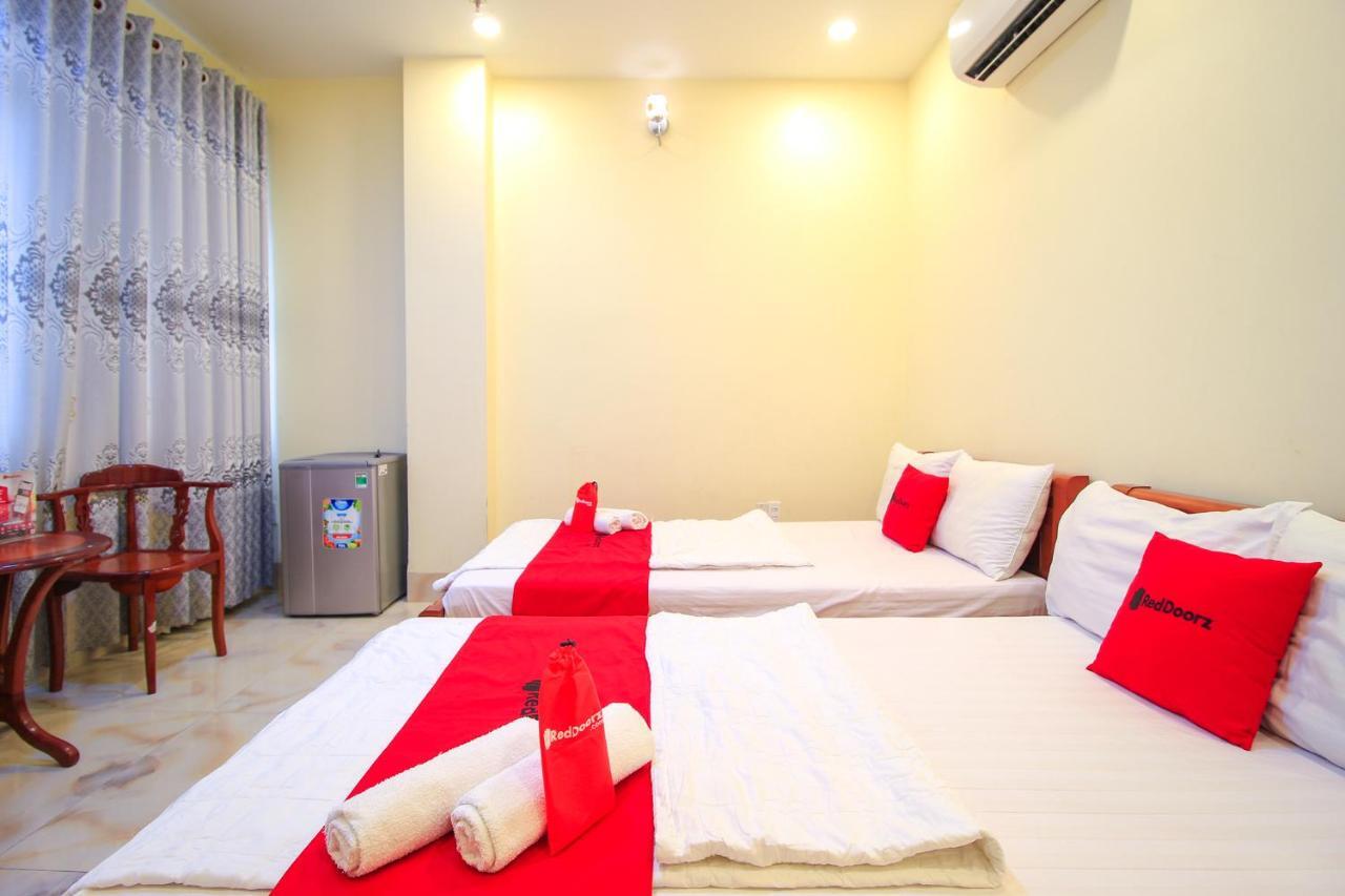 Reddoorz Plus @ Dong Den Street Hotell Ho Chi Minh-byen Eksteriør bilde
